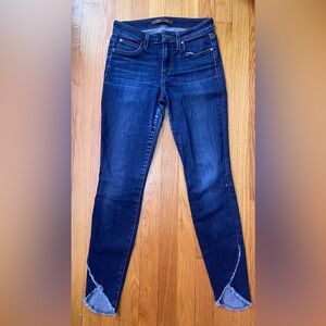 Joe’s Jeans Flawless The Icon
Mid Rise Skinny Ankle